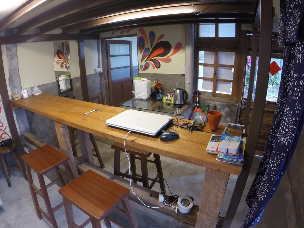 2F Hostel T'ai-tung Extérieur photo